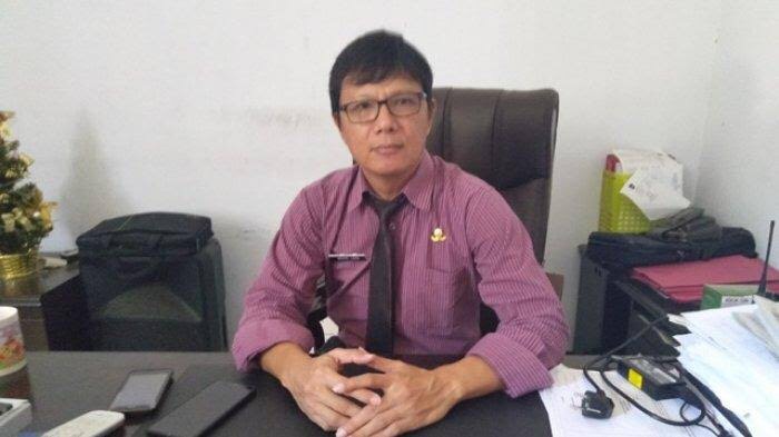 kepala-dinas-perumahan-dan-permukiman-perkim-kabupaten-minahasa-tenggara-novie-legi.jpg