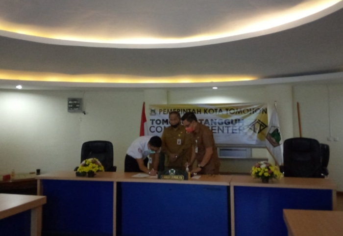 Diskominfo Tomohon dan BPJS Kesehatan Teken Kerja Sama Terkait Publikasi JKN-KIS