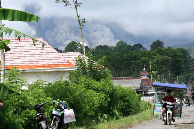 UPDATE Terkini Gunung Api Indonesia: Sinabung, Semeru, Merapi, Ili Lewotolok Berstatus Siaga Level 3