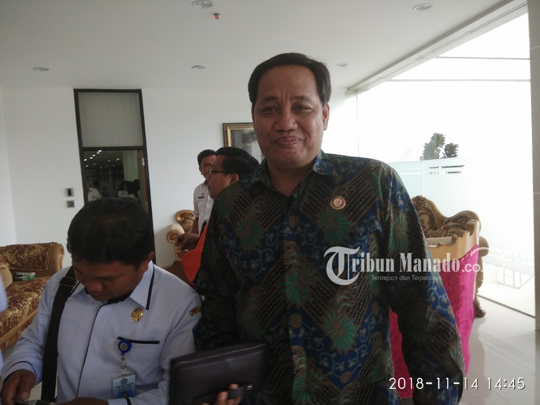 ketua-bawaslu-sulut-herwin-malonda.jpg