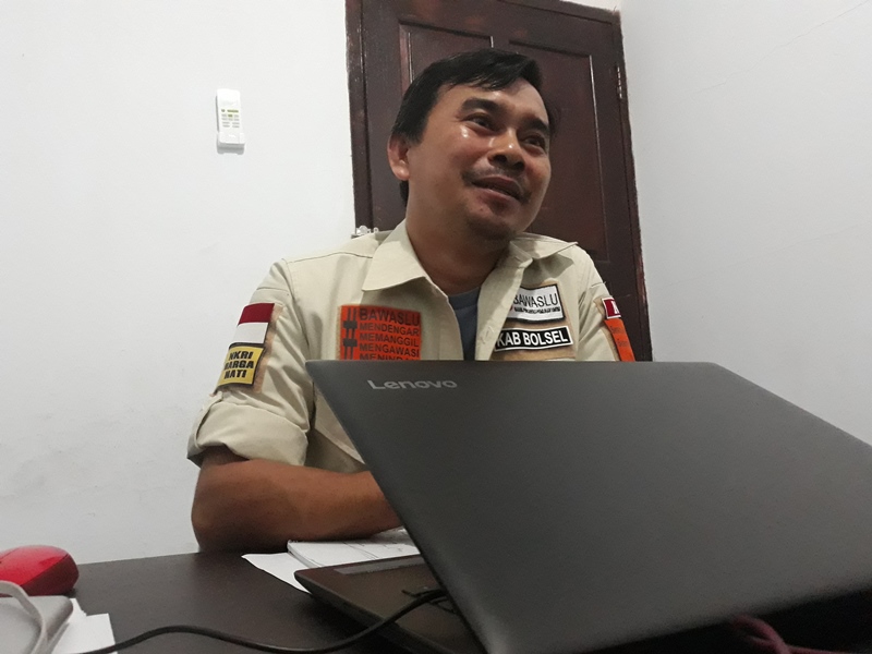 Jelang Pemungutan Suara, Bawaslu Bolsel Temukan Banyak Warga Berkelompok di Jalan saat Subuh