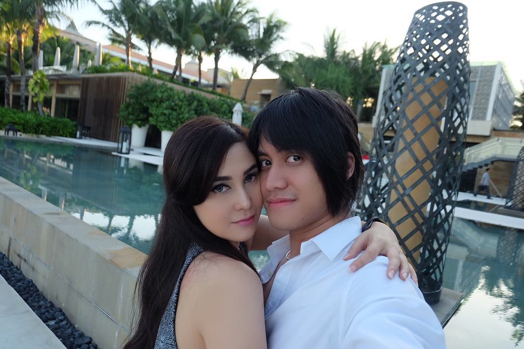 Kevin Aprilio Nyaris Bunuh Diri Karena Bangkrut, Vicy Melanie Setia Mendampingi Lewati Masa Sukar