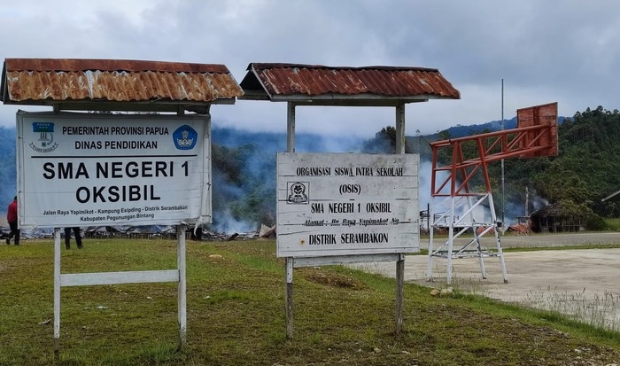 kkb-papua-bakar-sekolah-di-kabupatenpegunungan-bintangpapua-pegunungan-senin-912023.jpg