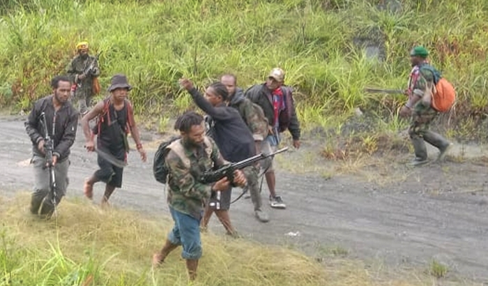 kkb-papua-tembak-paskibraka-kabupaten-puncak-saat-latihan-di-distrik-ilaga.jpg