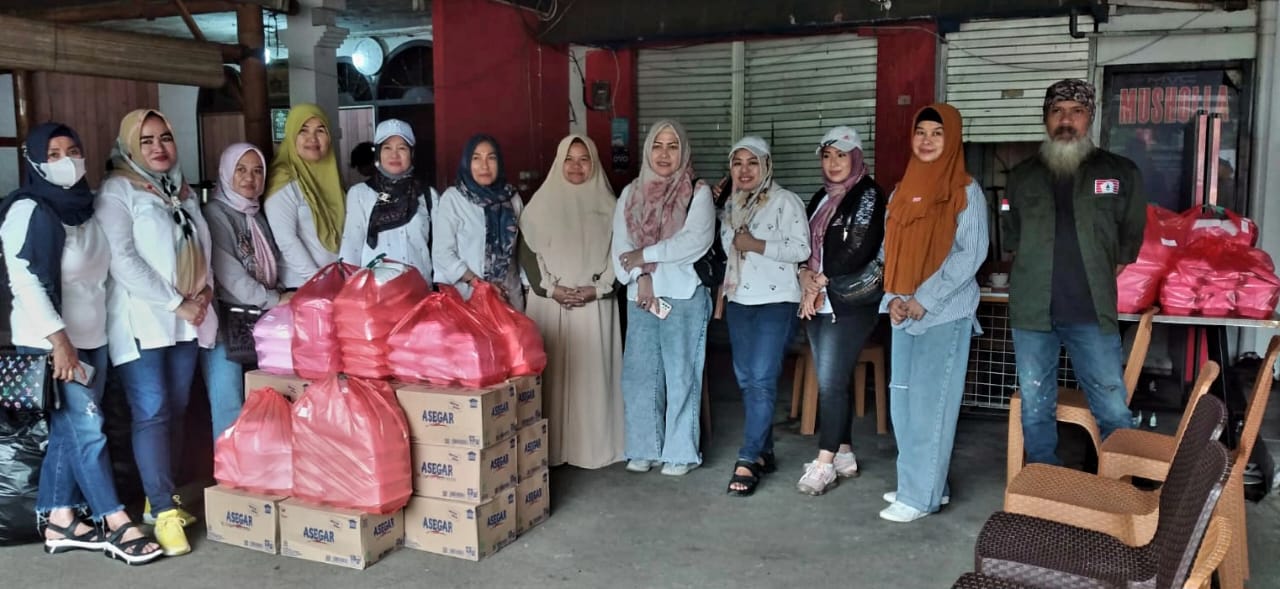 Kerukunan Keluarga Sulawesi Selatan Salurkan Bantuan untuk Korban Longsor dan Banjir di Manado