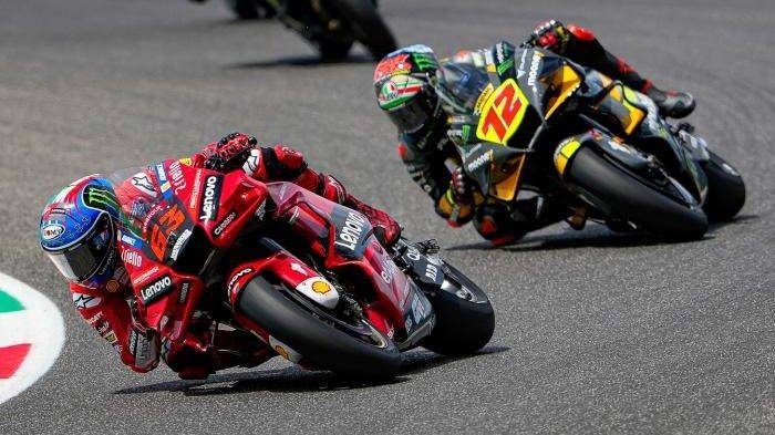 klasemen-motogp-2023-usai-gp-prancis-marco-bezzecchi-juara-selisih-1-poin-dengan-bagnaia.jpg