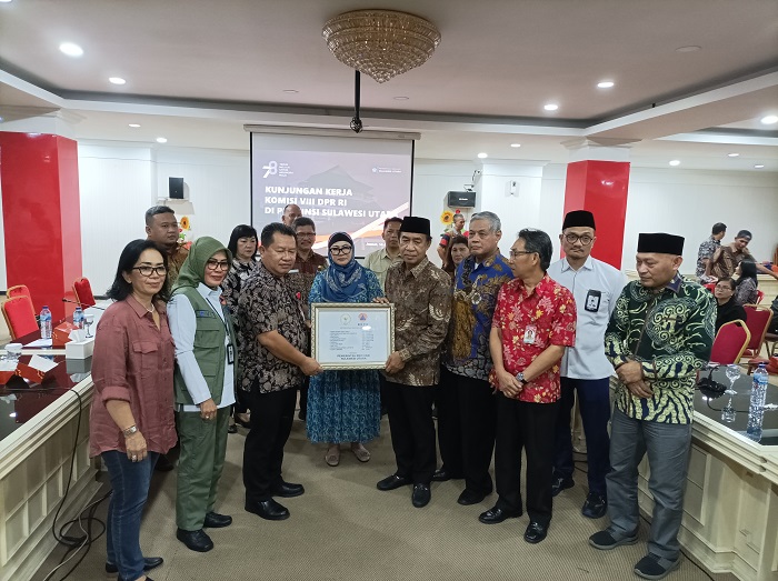 komisi-viii-dpr-ri-bertandang-ke-sulut-jumat-1472023456.jpg