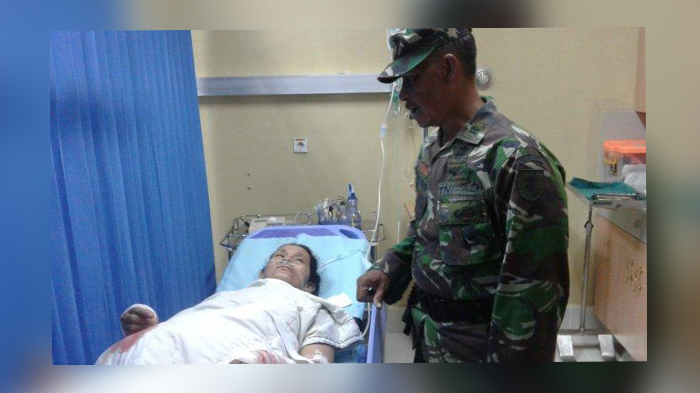 Buaya Terkam Ibu Paruh Baya Yang Mencari Kangkung, Dia Harus Dibawa ke Rumah Sakit, Ada Yang Putus