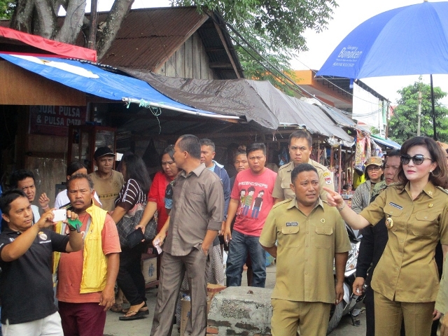 kunjungi-pasar_20161219_214843.jpg