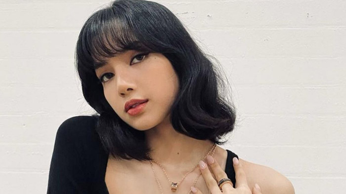 lisa-blackpink1.jpg