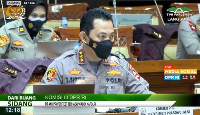 live-streaming-uji-kelayakan-calon-kapolri-komjen-listyo-sigit-prabowoa123.jpg
