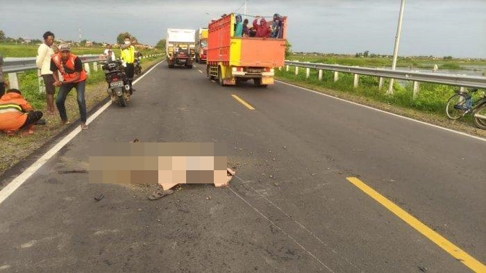 Kecelakaan Maut Pukul 04.15 WIB, Pengendara Motor PCX Tewas di Lokasi, Truk Penabrak Korban Kabur