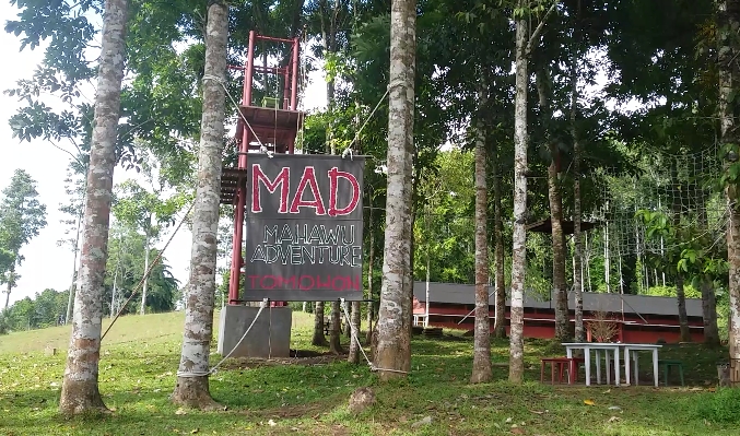 8 Rintangan Sebelum Nikmati Flying Fox 150 Meter di Mahawu Adventure