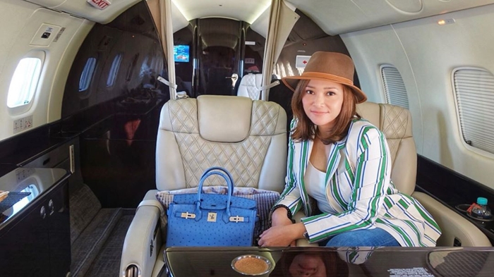 Deretan Artis Top yang Punya Jet Pribadi, Nomor 7 Punya Bandara Sendiri dan 5 Pesawat di Rumahnya