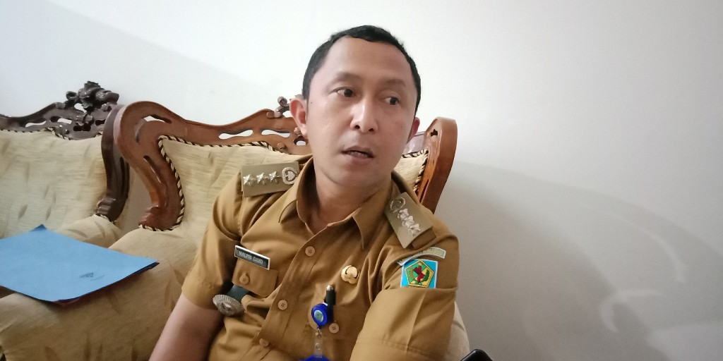 Calon Sangadi Sediakan Cap Tikus bagi Pendukung Bisa 'Out'