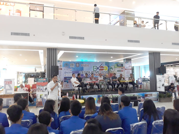 Ini Pernyataan Tumbelaka Tentang Kinerja DPRD