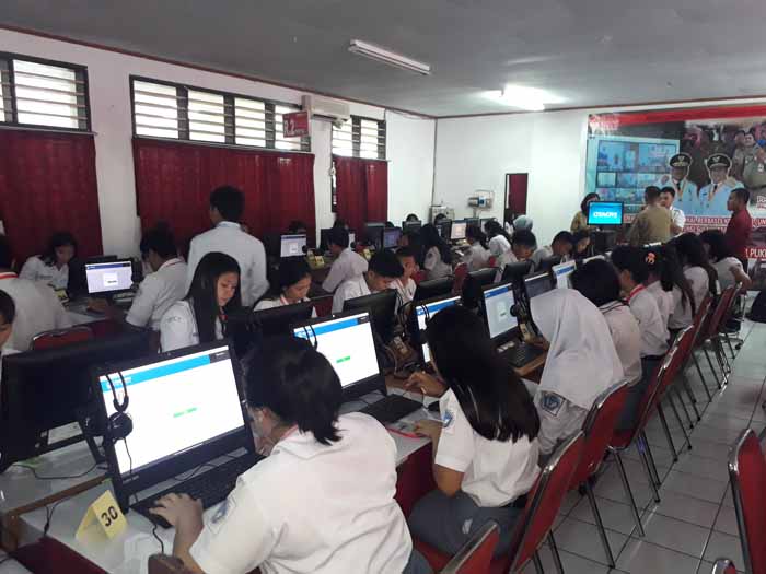 Listrik Padam Ganggu UNBK di Manado