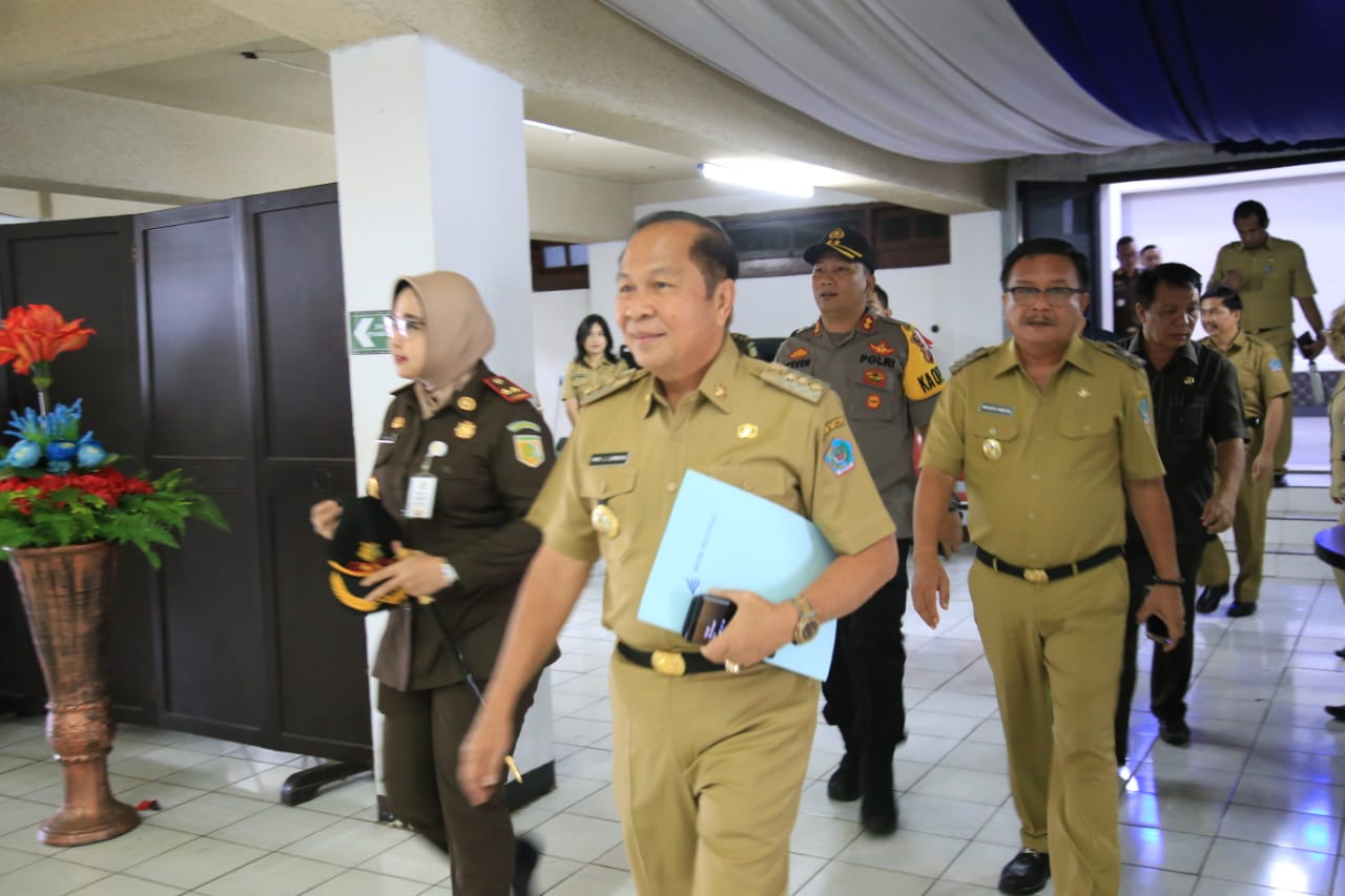 mantiri-sebut-pemkot-bitung-terus-pacu-terapkan-e-gov-dan-smart-city.jpg