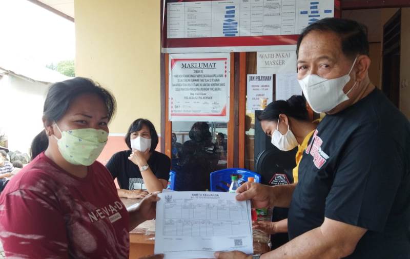 Manuver Jebol Kadis Dukcapil Bitung Julius Ondang, Berhasil Layani Ratusan Administrasi Penduduk