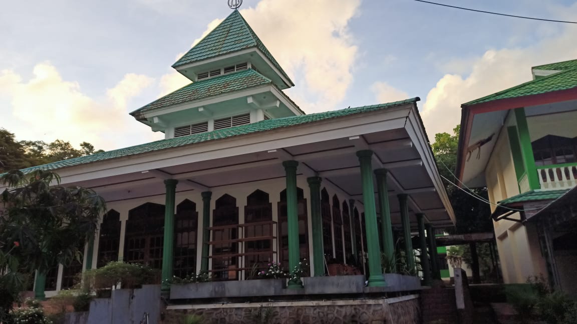 masjid-pesantren-lpi-pkp-manado_2.jpg