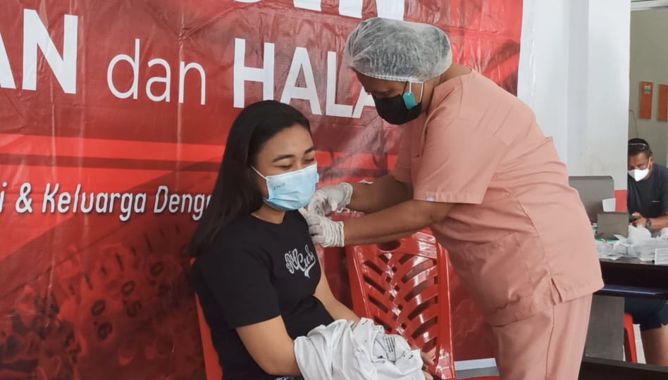 Masyarakat Sitaro Pilih Divaksin Pakai Moderna