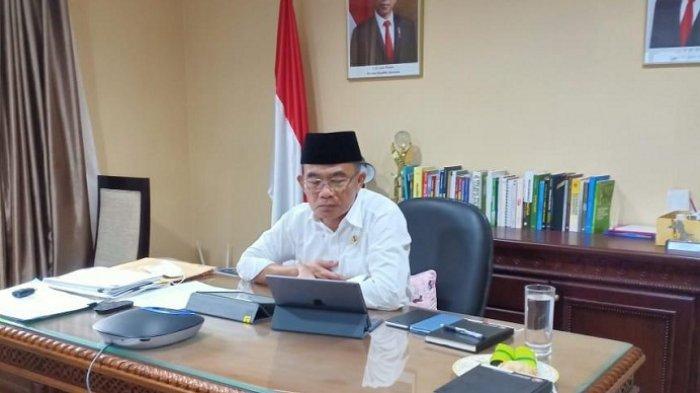 menko-sampaikan-info-terbaru-terkait-sholat-tarawih.jpg