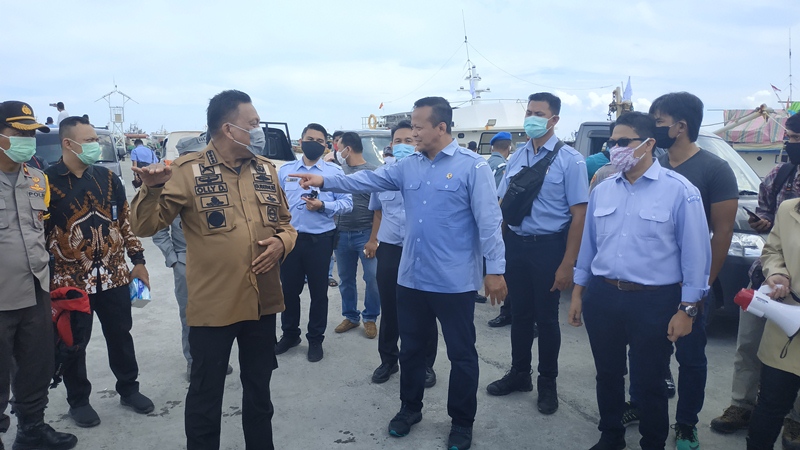 menteri-edhy-prabowo-tinjau-manado-2.jpg