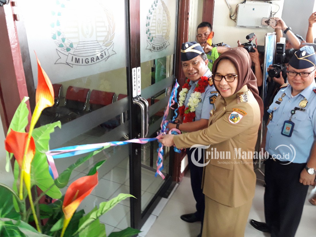 Sompie Resmikan Kantor Imigrasi Kelas III Kotamobagu