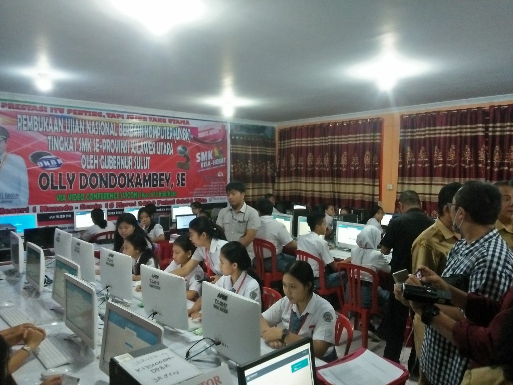 meski-adavirus-corona-di-manado-pelaksanaan-unbk-di-smkn-1-tetap-jalan.jpg