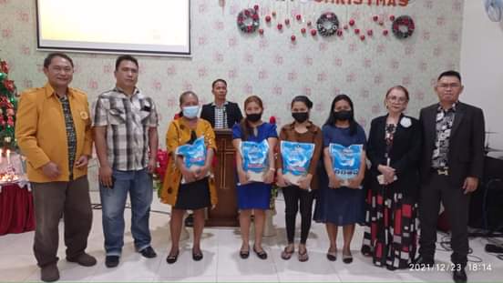 MKGR Sulut Berbagi Kasih ke Anak Yatim dan Para Lansia di Kota Manado