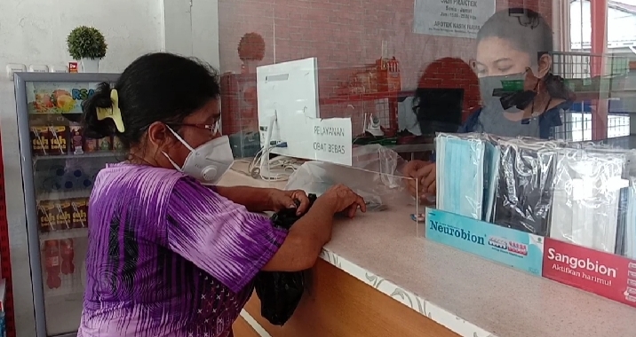 multivitamin-dan-obat-parasetamol-di-apotek-kabupaten-talaud-alami-kekurangan-stok.jpg