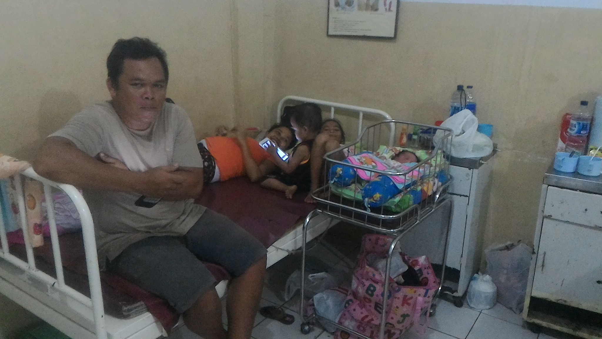 5 Fakta Ibu Melahirkan di Atas Go-Car Dalam Perjalanan Menuju Puskesmas di Manado