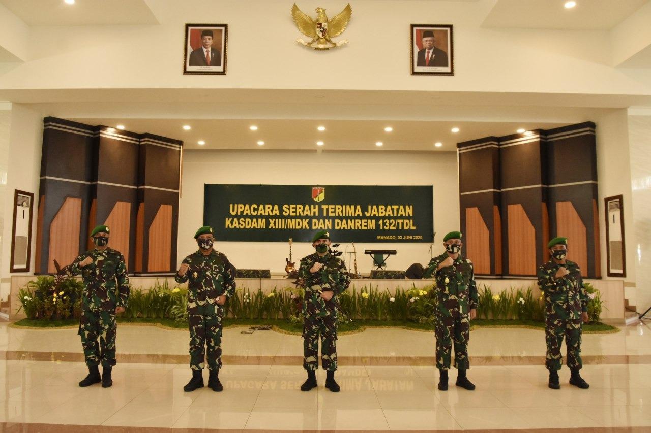 Pangdam XIII/Merdeka Pimpin Upacara Sertijab Kasdam dan Danrem 132/Tadulako