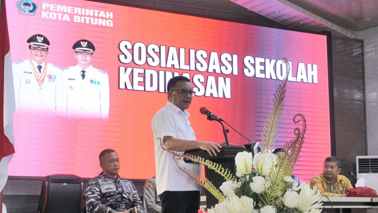 para-pelajar-SMASMKsederajat-di-Kota-Bitung-Sulawesi-Utara-Jumat-2432023.jpg