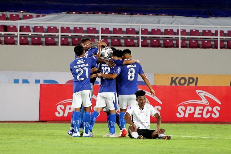 para-pemain-persib-bandung-merayakan-gol-ketiganya-ke-gawang-persipura-jayapura.jpg