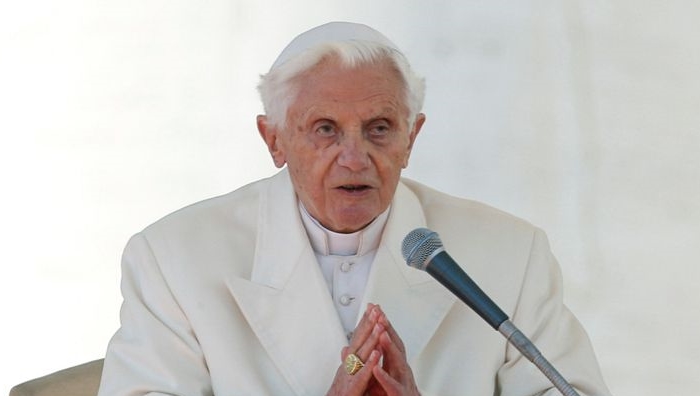 Paus Benediktus XVI Sakit Parah Usai Jenguk Kakaknya yang Meninggal, Dikabarkan Alami Sakit Hebat