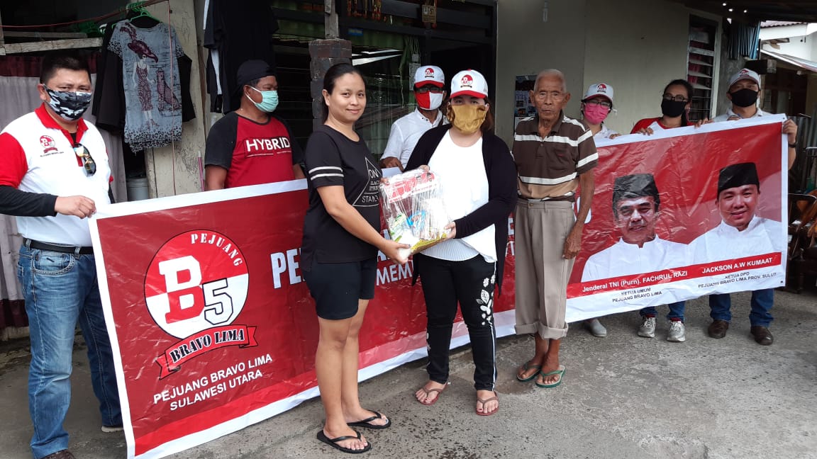 Bawa Sembako, Pejuang Bravo 5 Sulut Sasar Warga Kurang Mampu