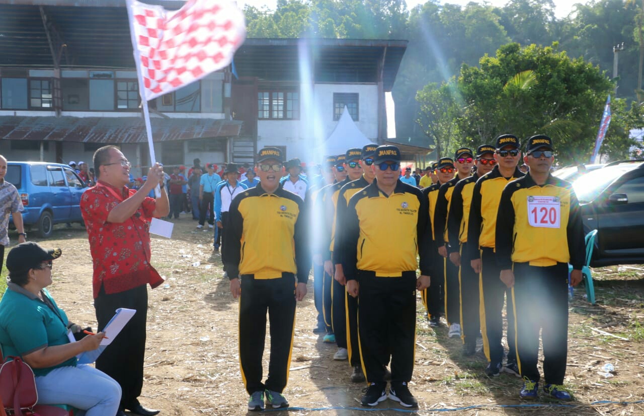 Eman Ikut Gerak Jalan dan Panji Yosua