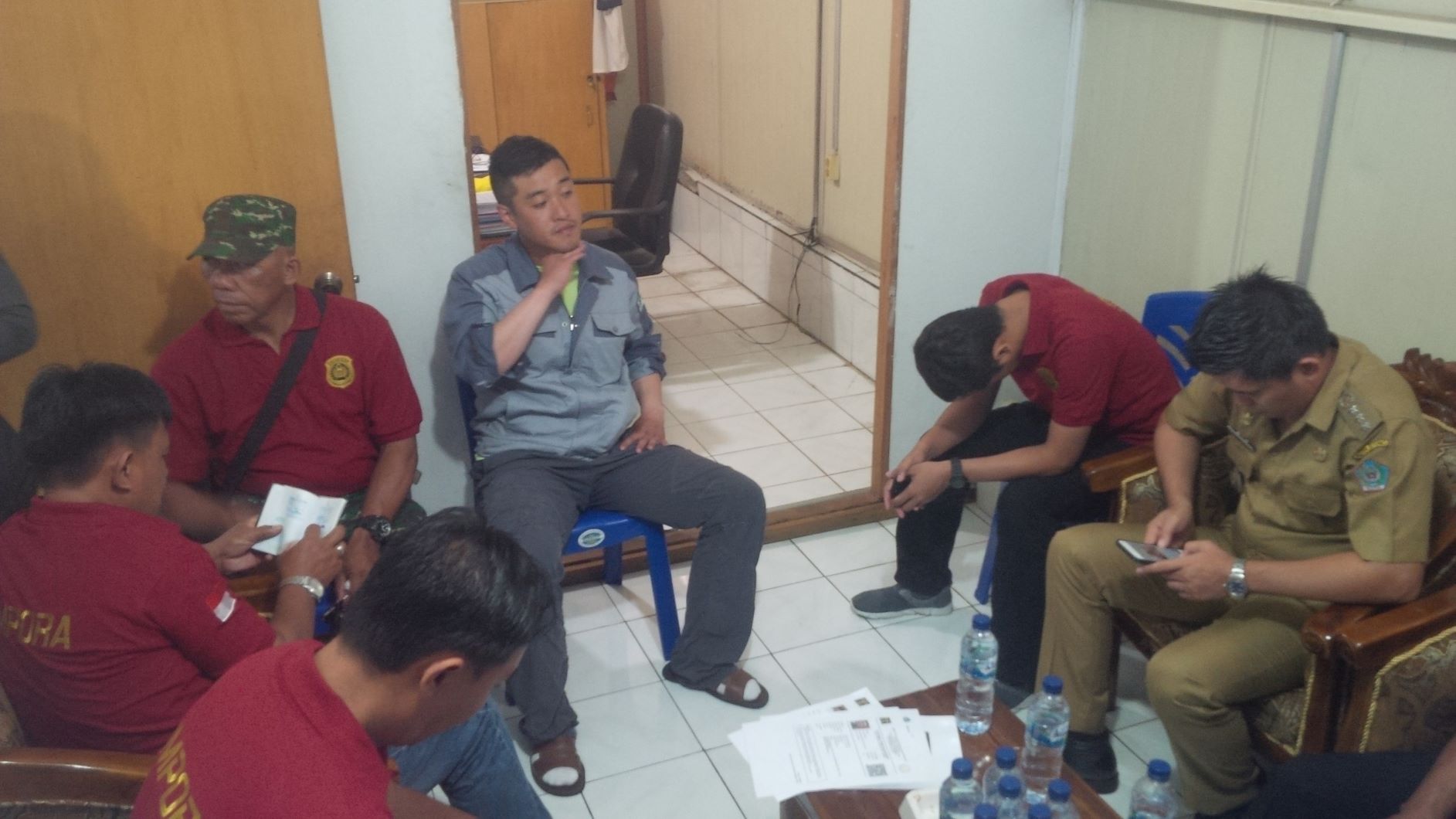 Lokal Breaking News - Timpora Turun Lapangan, Cek dan Periksa Orang Asing