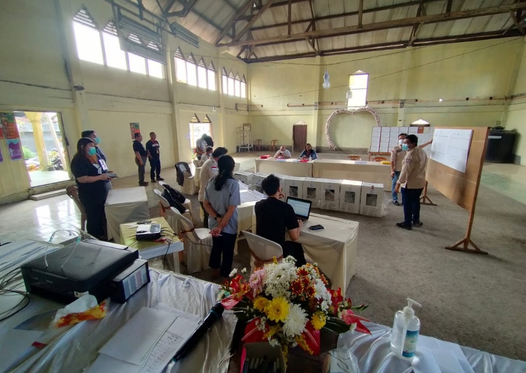 pelaksanaan-pleno-rekapitulasi-perhitungan-suara-di-kecamatan-tomohon-utara.jpg