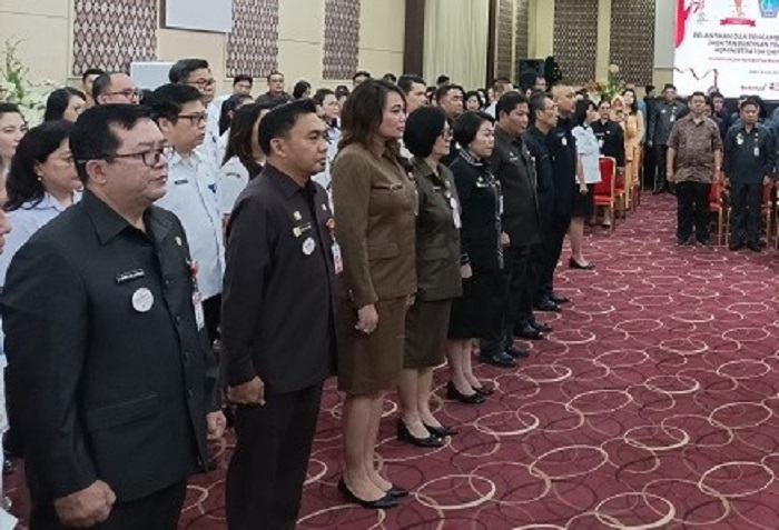 pelantikan-pejabat-pemprov-sulut-diruang-cj-rantung-kantor-gubernur-sulut.jpg