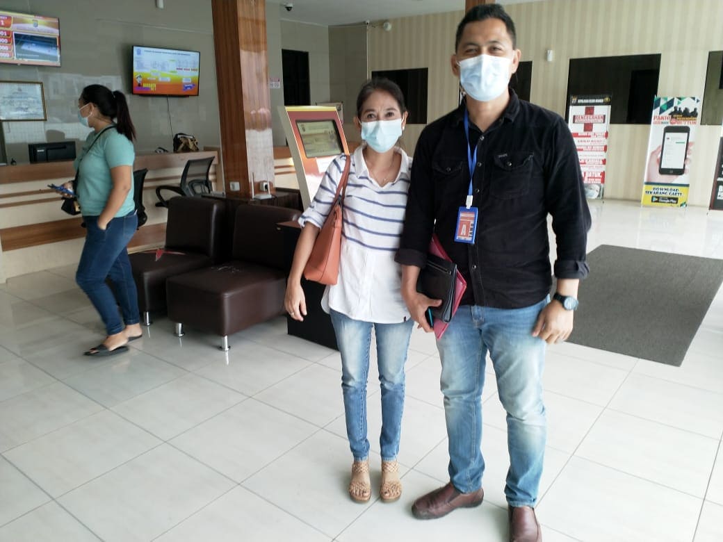 Diduga Memalsukan Bea Meterai dan Surat, WNA Swiss Dilaporkan Ke Polresta Manado