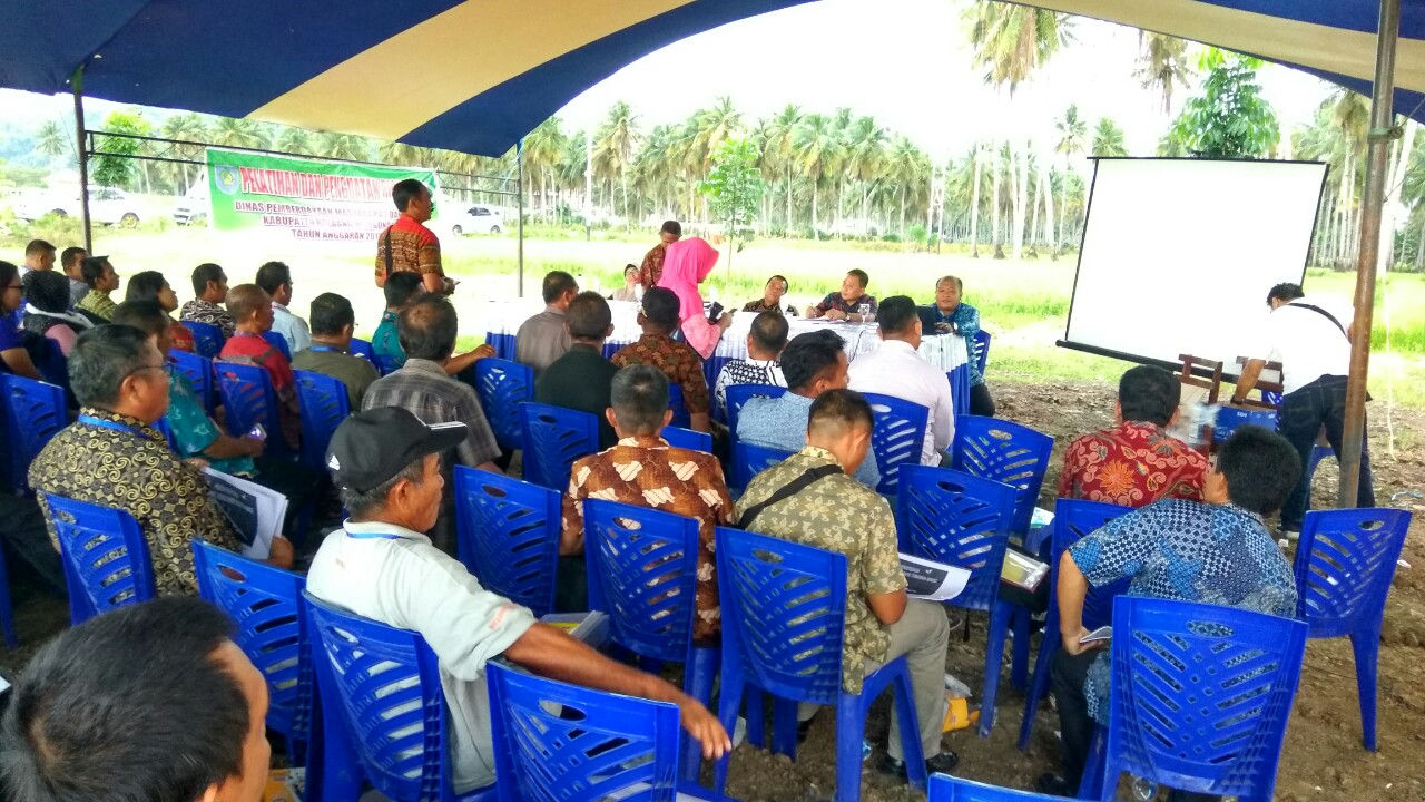 pelatihan-desa-mandiri-energi-oleh-dinas-pemberdayaan-masyarakat-dan-desa_20180302_143608.jpg