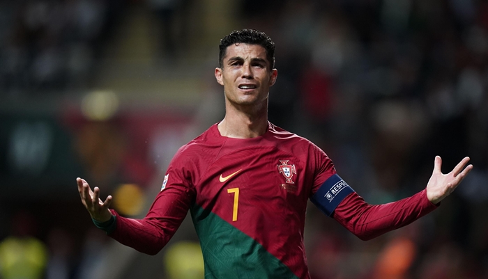 peluang-portugal-lolos-fase-grup-h-piala-dunia-2022-qatar-panggung-cristiano-ronaldo-tebus-kritikan.jpg