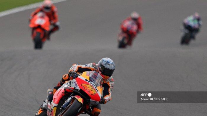 pembalap-honda-asal-spanyol-pol-espargaro-melakukan-sesi-latihan-bebas-ketiga-motogp.jpg