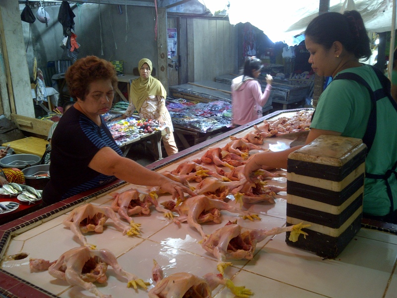 Harga Ayam di Bitung Naik Jadi Rp 48 Ribu