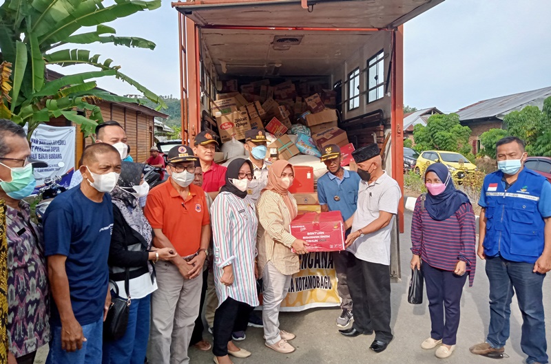 pemerintah-kota-kotamobagu-mengunjungi-sekaligus-memberikan-bantuan-kemanusiaan.jpg