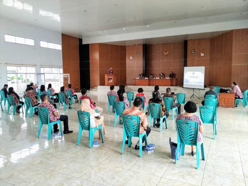 pemkab-minahasa-gelar-pertemuan-lintas-sektor-penanganan-stunting.jpg