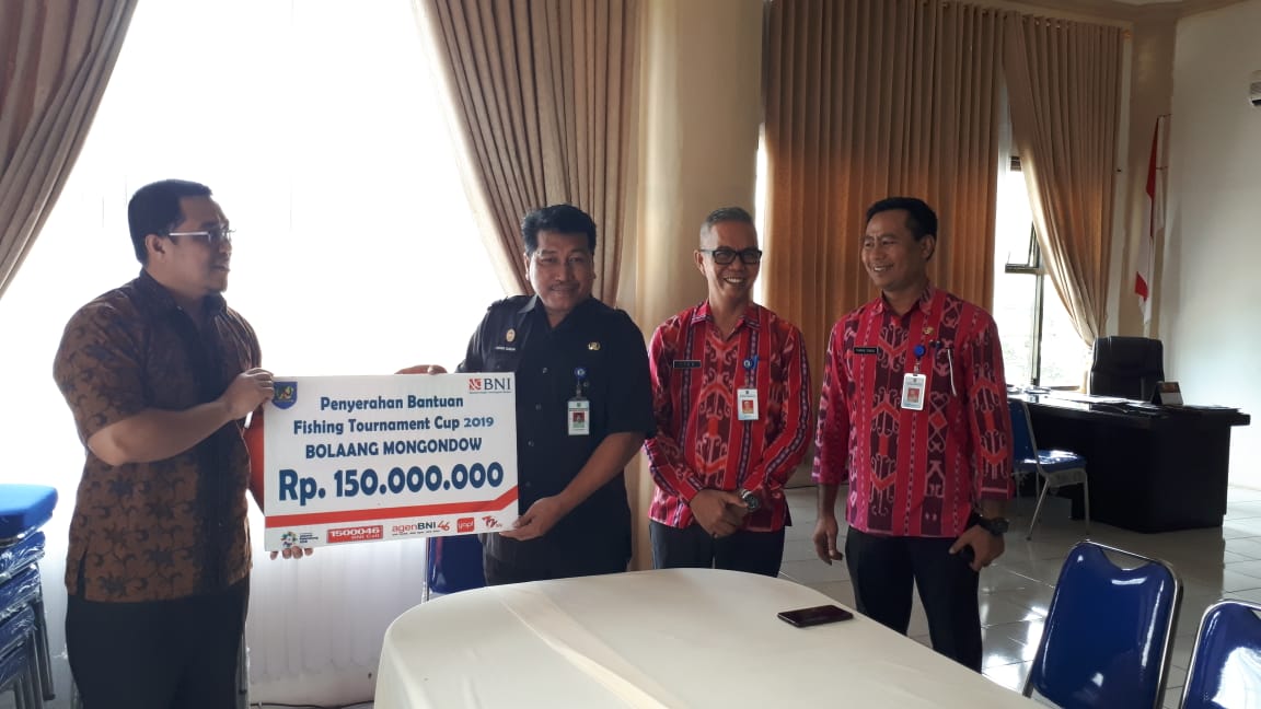 Pemkab Bolmong Terima Bantuan Dana dari Bank BNI