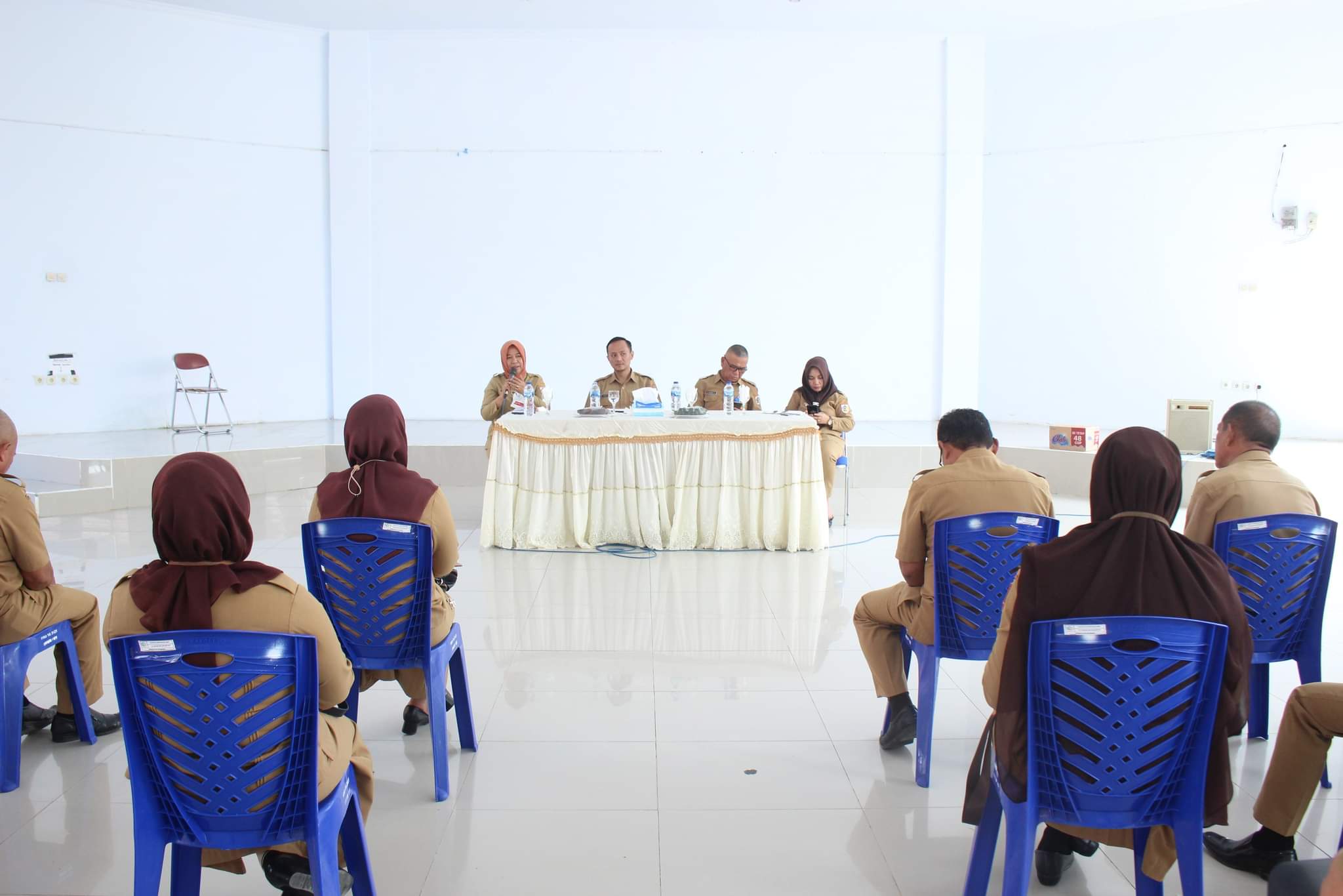 pemkot-kotamobagu-gelar-rapat-persiapan-penilaian-kota-layak-anak-kla.jpg